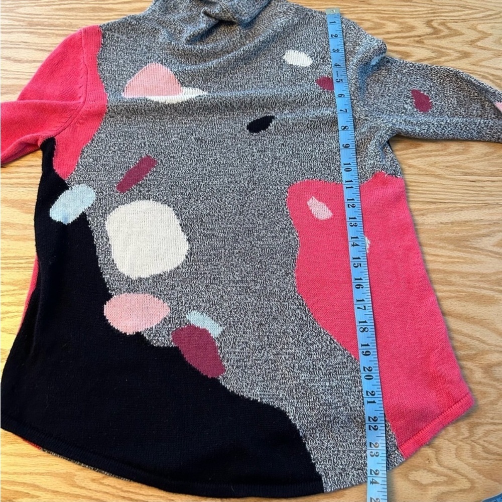 Nic + Zoe Petite Turtleneck Gray Black Pink Abstract Intarsia Sweater Small - Picture 9 of 11